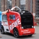 REWE Digital & Vodafone: Europas erster autonom fahrender Kiosk versorgt Passanten mit Snacks und Getränken.