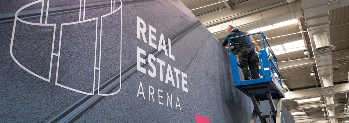 Real Estate Arena - Aufbau