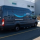 Amazon Lieferwagen im Ladebereich